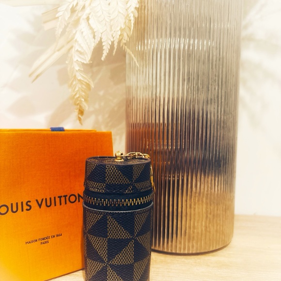 Luxury Lipstick Case Holder Purse Handbag Keychain Charm - Picture 1 of 4